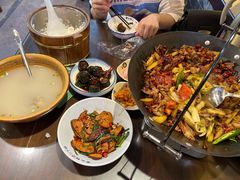 -富正毅三下锅·湘西韵味(天门山索道店)