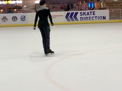 -冠军冰场(环球中心店)