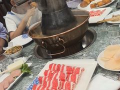 -楼外楼大刀肉传统火锅(西安大路店)