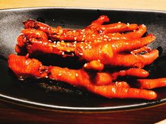 连骨头都不剩的鸡爪-佬肥猫(周浦万达店)