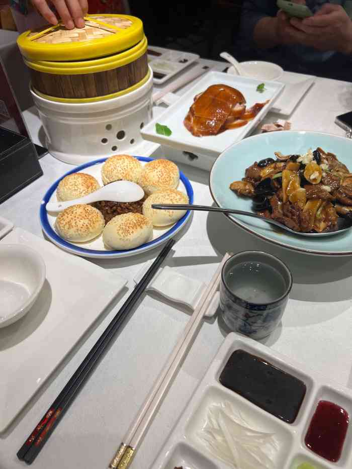 北平楼(立水桥天通苑店)-"在2019点评必吃榜里,看见了这家北京菜.