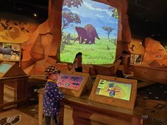 -珠海横琴国家地理探险家中心(创新方)