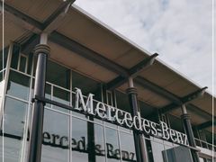 -河北盛世之星奔驰4S店(赵佗公园店)