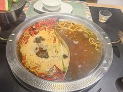 -廖掌柜·重庆鲜货火锅(上海首店)