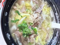 -闫家驴肉老店(华电一校店)