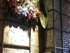-玛格萝妮(汇智国际商业中心店)