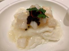 鱼籽蛋白龙虾球-香港喜来登酒店天宝阁