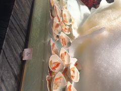 -雍容荟帝王蟹活龙虾展台自助(IFS黑金店)