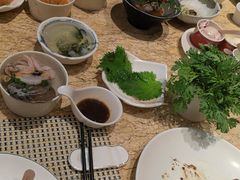 -雍和会海鲜姿造自助(湖东路店)