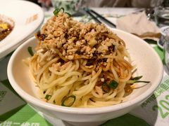 -渔语鱼新川菜Bistro(万象天地店)