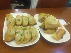 -小姜锅贴(凤凰街店)