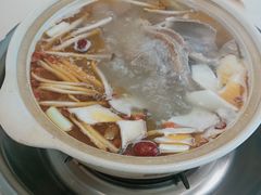 -土连锅·现熬养生汤锅(梁家巷店)