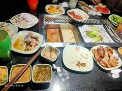 -环球约客烤涮自助(铜锣湾店)