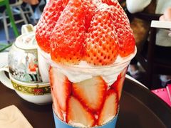 Cafe&nbsp;de&nbsp;Paris(가로수길점&nbsp;新沙洞)-Cafe de Paris(林荫路店)