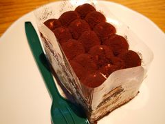 星巴克提拉米苏蛋糕-星巴克(绍兴柯桥柯岩景区店)