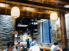 大堂-弄堂咪道-饭香·面香·馄饨香(兴梅店)