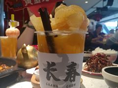 小熊百香金菠萝-江湖小牛·水煮牛排火锅(欧亚新生活购物广场店)