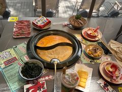 -生活如沸·顺德水牛奶火锅(大学路店)