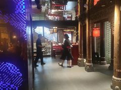 -小龙翻大江文化火锅(宽窄店)