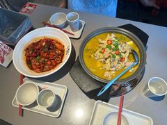 -龙巢盱眙龙虾·牛蛙·烧烤宵夜(八卦岭店)