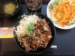-難波肉劇場