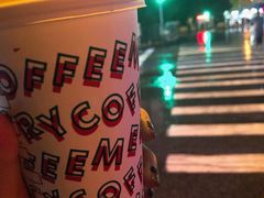 -星巴克臻选(湖滨道店)