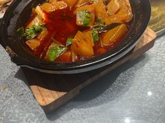 -土砂锅生态山庄·非遗砂锅雅鱼