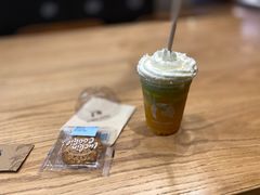 -瑞幸咖啡(纽宾凯酒店新华路店)