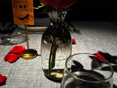 -弦月窗LUNETTE BY AMANDA(复兴路店)