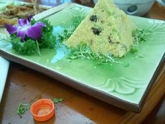 -地方名吃海鲜大馅蒸饺(北戴河店)