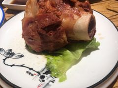 金牌酱大骨-關東雪东北菜(中庚漫游城店)