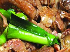 客家焖鹅-紫金客家菜·石锅猪肚鸡(十年店)