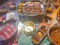 -阿亲家·韩式无限烤肉(花果园店)
