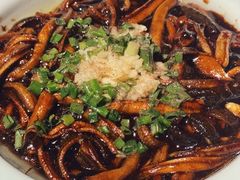 响油鳝糊-金枝玉叶上海人家食府(三里河店)