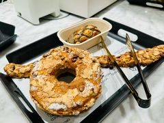 -HOT CRUSH趁热集合·现烤面包(环球港店)