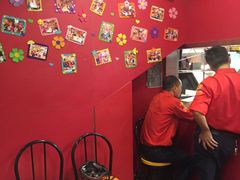 用餐区-麦当劳(中山八路店)