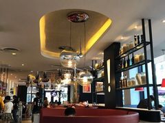 -必胜客(武汉欢乐谷店)