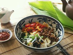 -秦香陕西食府(华贸天地店)