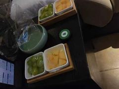 -金色印象·4K影院式足体养生(南方花园店)