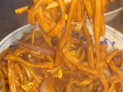 -珠宝街老左杂酱面馆