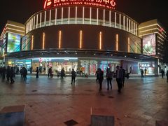 -百联临沂购物中心(临沂路店)