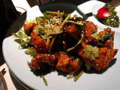 吱吱排骨-卯时·龙光雅宴·精致锡帮菜(惠山古镇店)