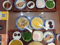 -百年老字号·观振兴蟹黄面·三虾面·苏式面(观前街富仁坊巷店)