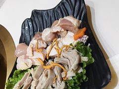 -湊湊火锅·茶憩(杭州湖滨银泰in77店)