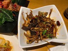 -隔壁老王·家常云南菜(花巷店)