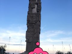 -亚龙湾中心广场