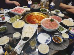 -小天鹅火锅·一线江景洪鼎旗舰店(洪崖洞店)