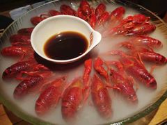 臻品靓靓蒸虾-红盔甲·小龙虾(人民广场店)