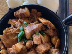 高山笋干烧肉-杭百味·大众精选杭帮菜(西湖音乐喷泉店)