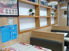 -华莱士·炸鸡汉堡(坂田店)